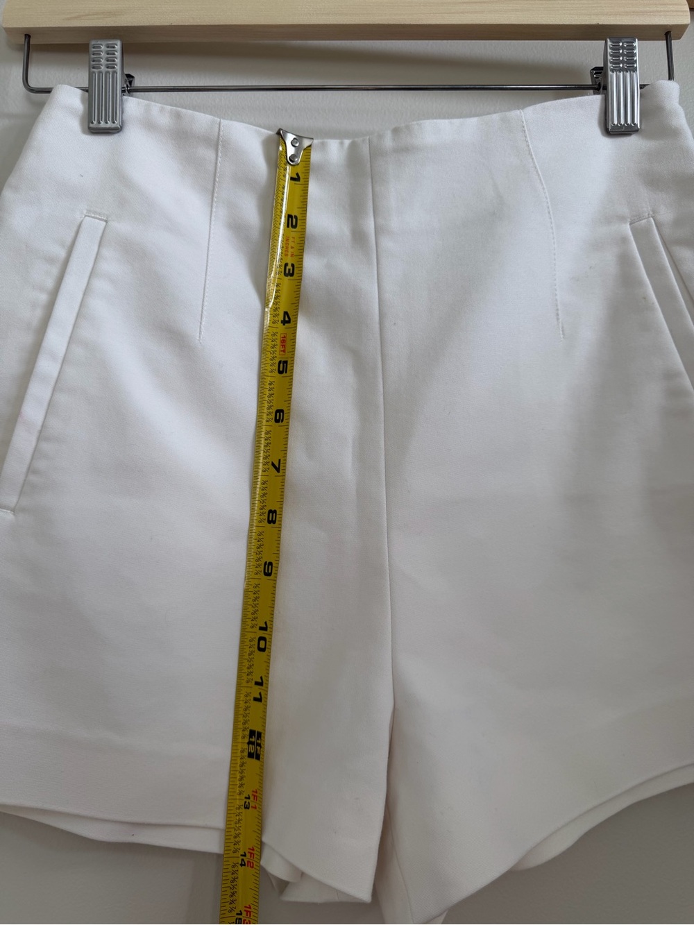 Zara White High-Waist Tailored Shorts - Picture 5 of 8